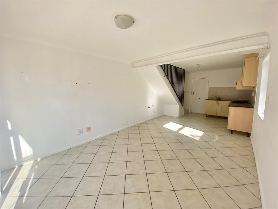 To Let 2 Bedroom Property for Rent in Gordons Bay Central Western Cape